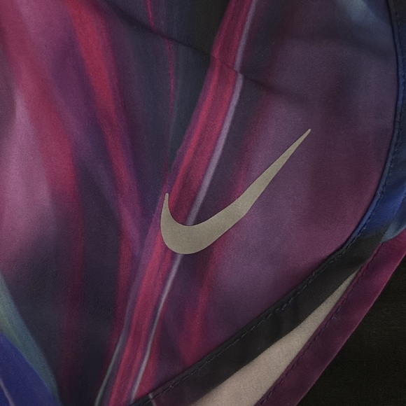 Nike watercolor running shorts size  Small - Picture 2 of 5